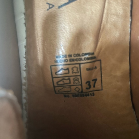 Lola Relola Chunky Lug Sole White Platform Loafers Snakeskin Women's 6.5 - Picture 9 of 10